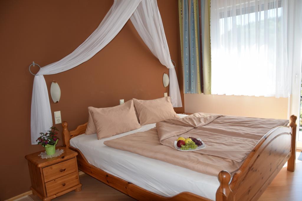 Privatzimmer Langthaler ملك المظهر الخارجي الصورة